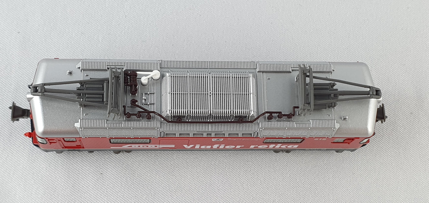 Kato 3102-3 RhB Elektrolokomotive Ge 4/4 II 618 Bergün Bravuogn (PJ2)