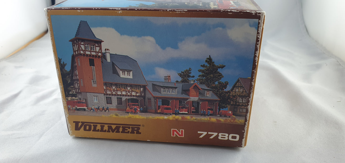 Vollmer 7780 Feuerwehrstützpunkt 5-ständig OVP (EA767)