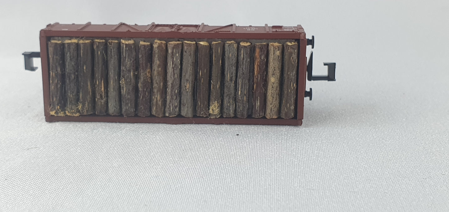 Roco 25059.2 DB Offener Güterwagen, mit Holzstämmen (DG829)