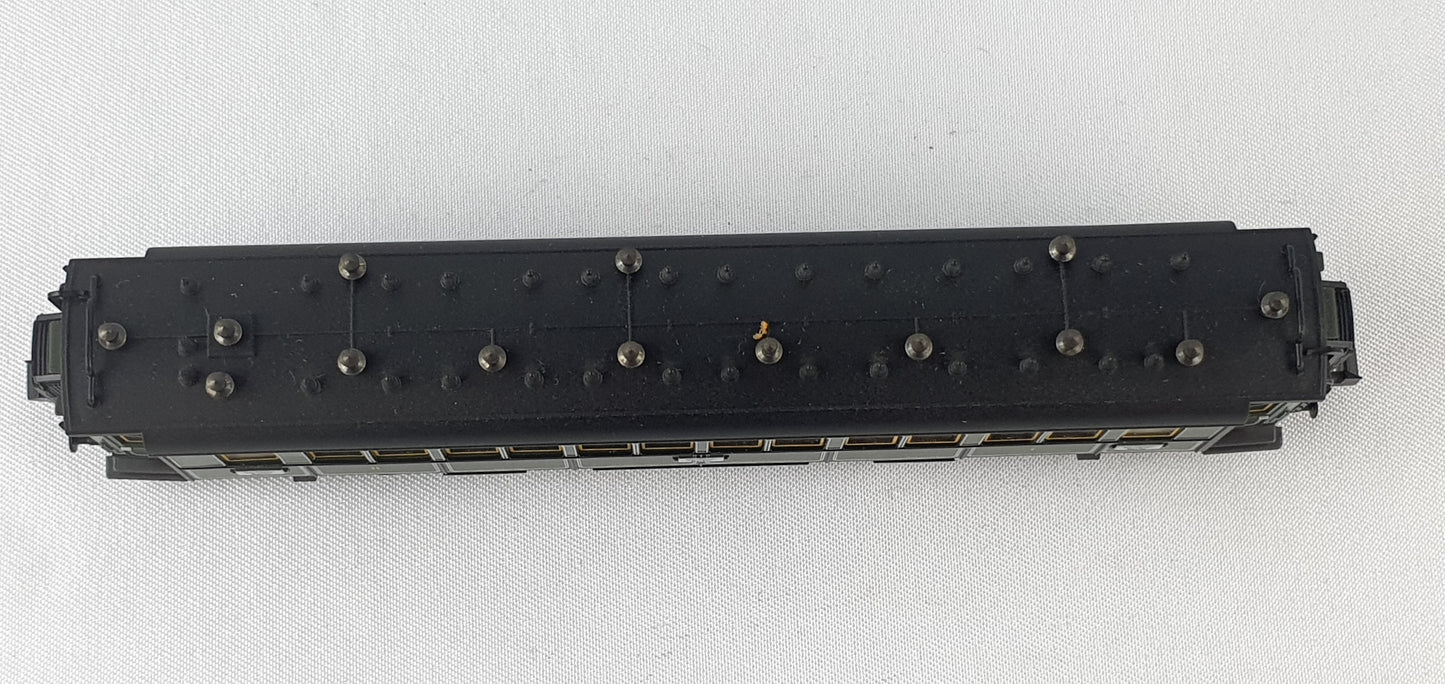 Minitrix 13184 K.Bay.Sts.B. Schnellzugwagen 1./2. Kl (DP178)