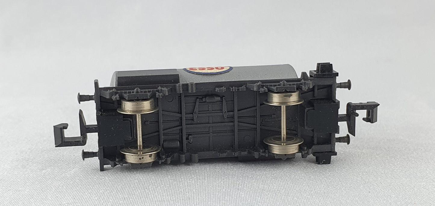 Atlas 2471 DB Kesselwagen mit Bremserbühne "ESSO" OVP (DG886)