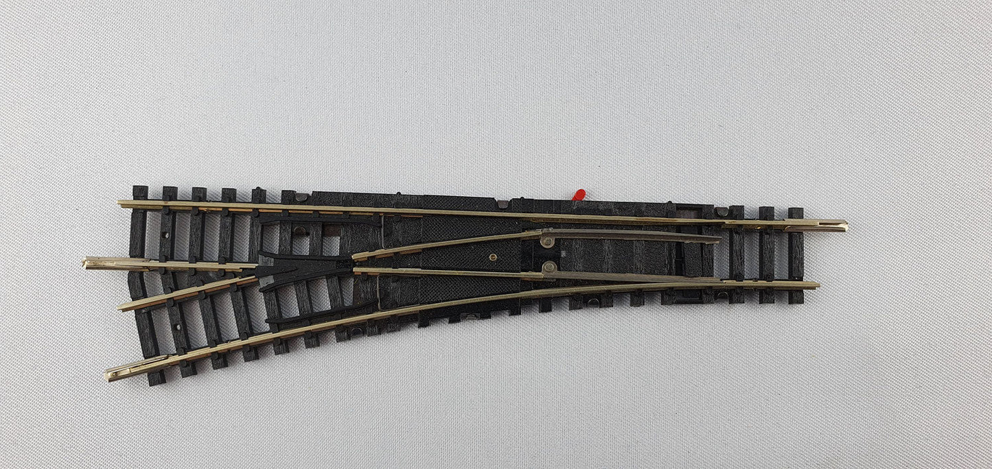 Minitrix 14964 Weiche links R4 - 15°