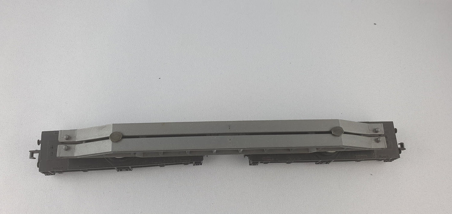 Arnold 4931 DB Schwerlastenwagen mit Brückenpfeiler MAN grau (DG664)