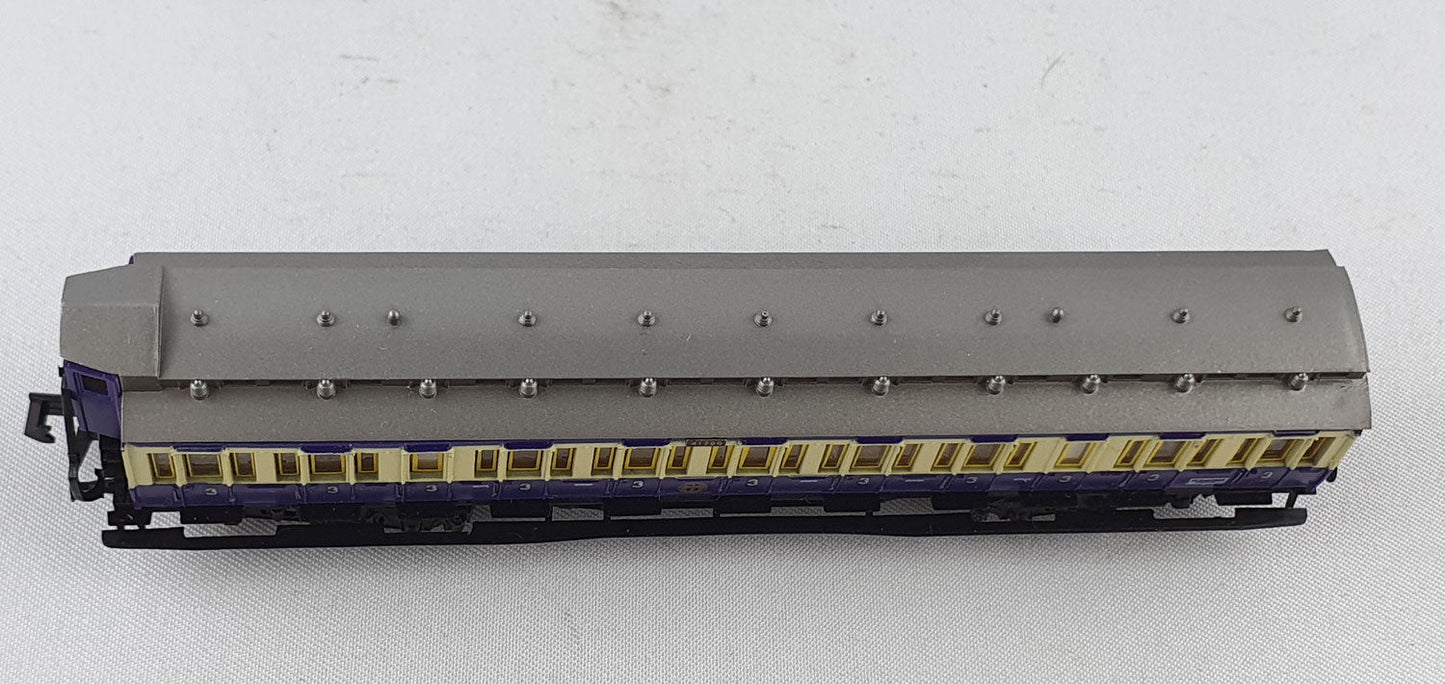 Arnold 3392 DRG Abteilwagen 3. Kl mit BrH "Ruhr Schnellverkehr" violett (DP416)