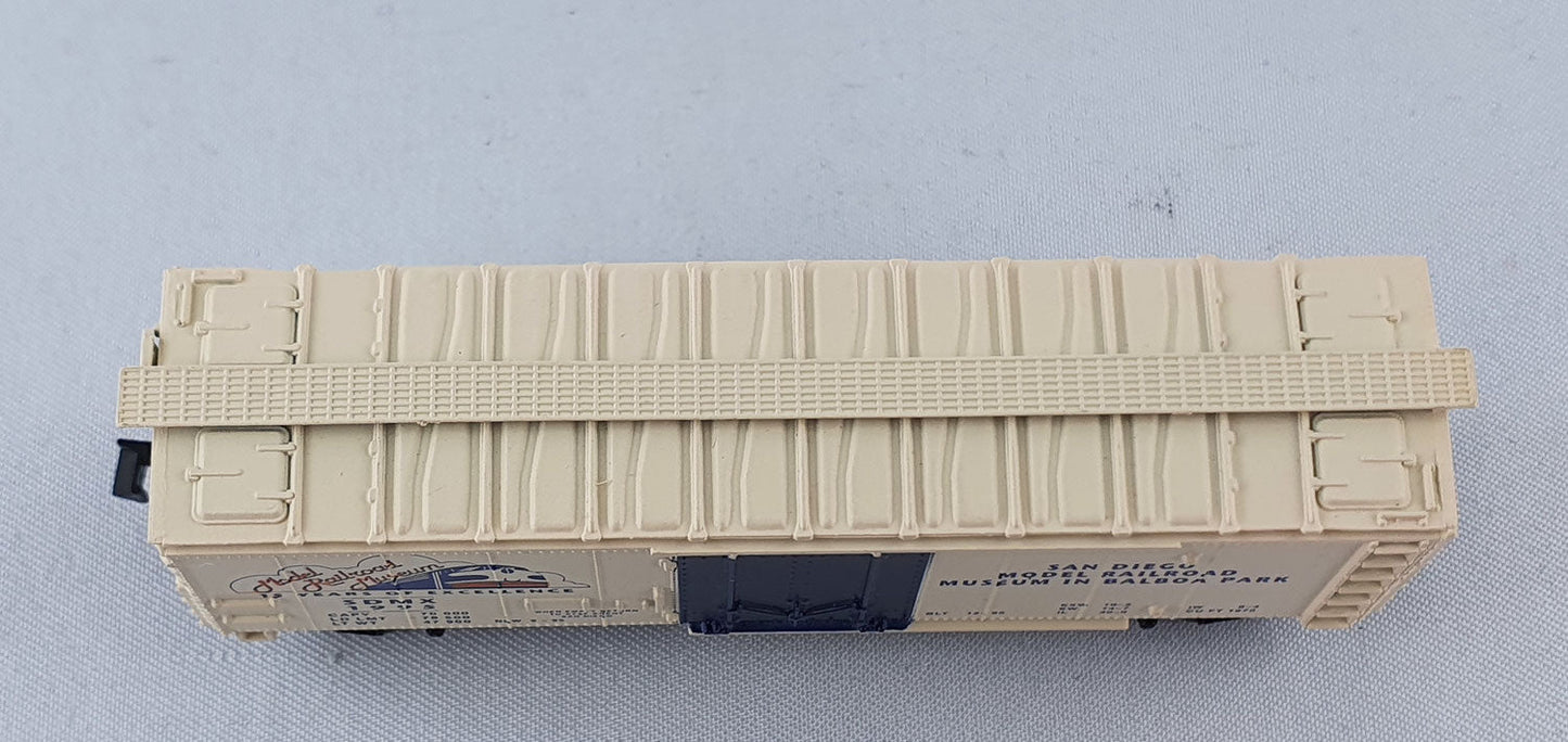 Con Cor TST CCGI8 SDMX Box Car 50 foot "RARITÄT" (DG587)