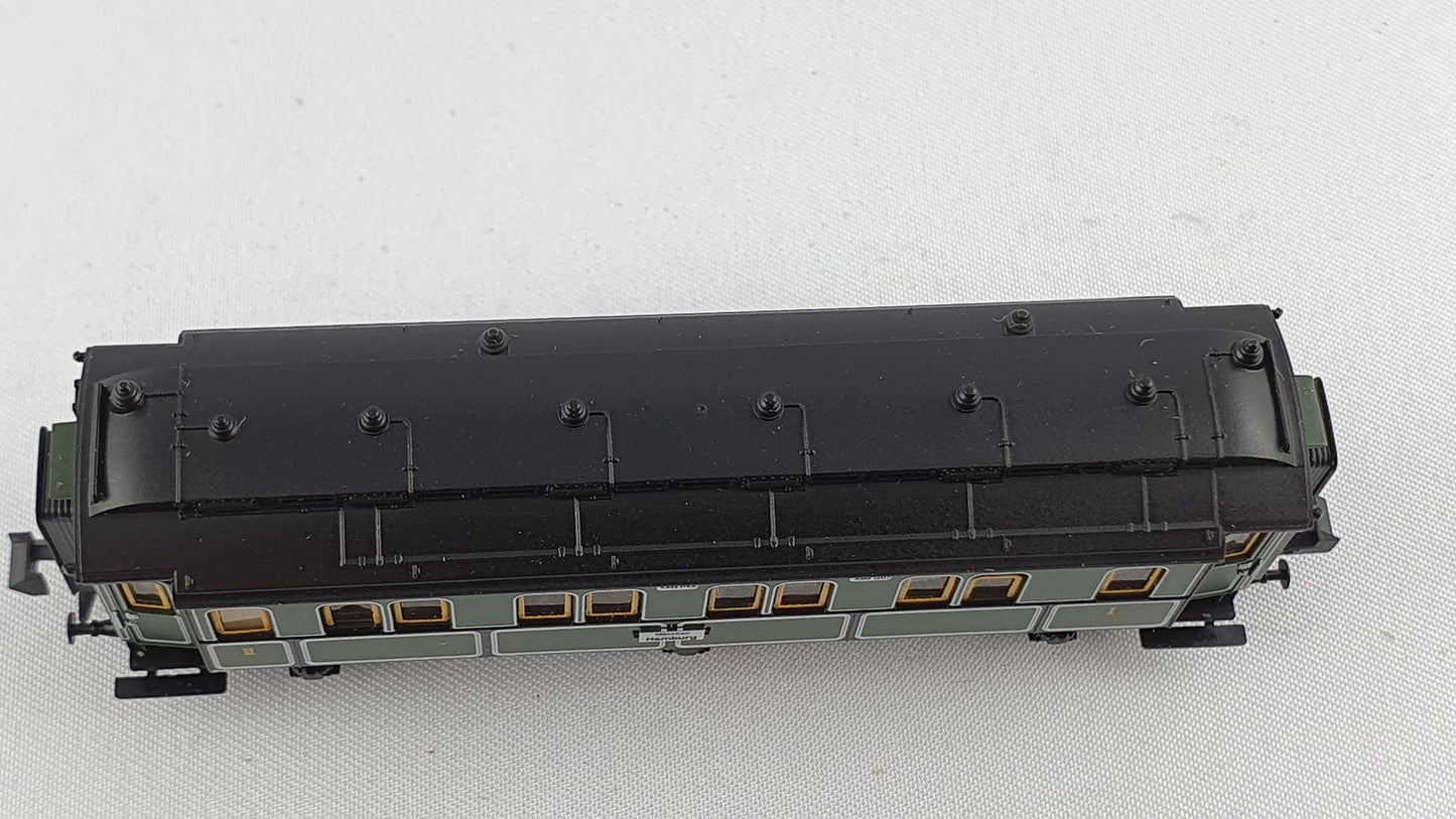 Minitrix 51 3160 00 K Bay Sts B Personenwagen 3-achsig 1./2. Kl. (DP186)