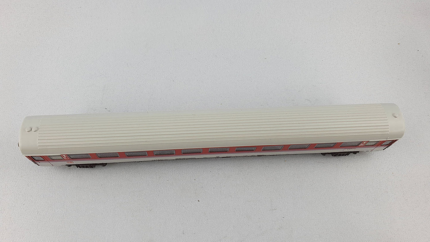 Minitrix 11425 DB Grossraumwagen 1. Kl. (DP184)