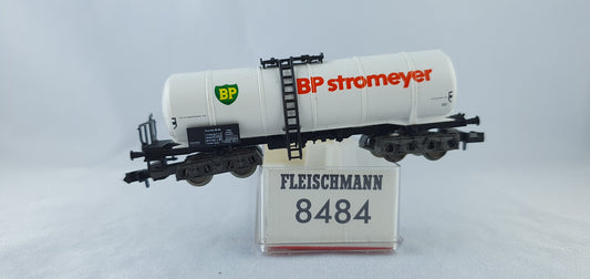 Wagon-citerne Fleischmann 8484 DB 'BP stromeyer' dans son emballage d'origine (CWG31) 