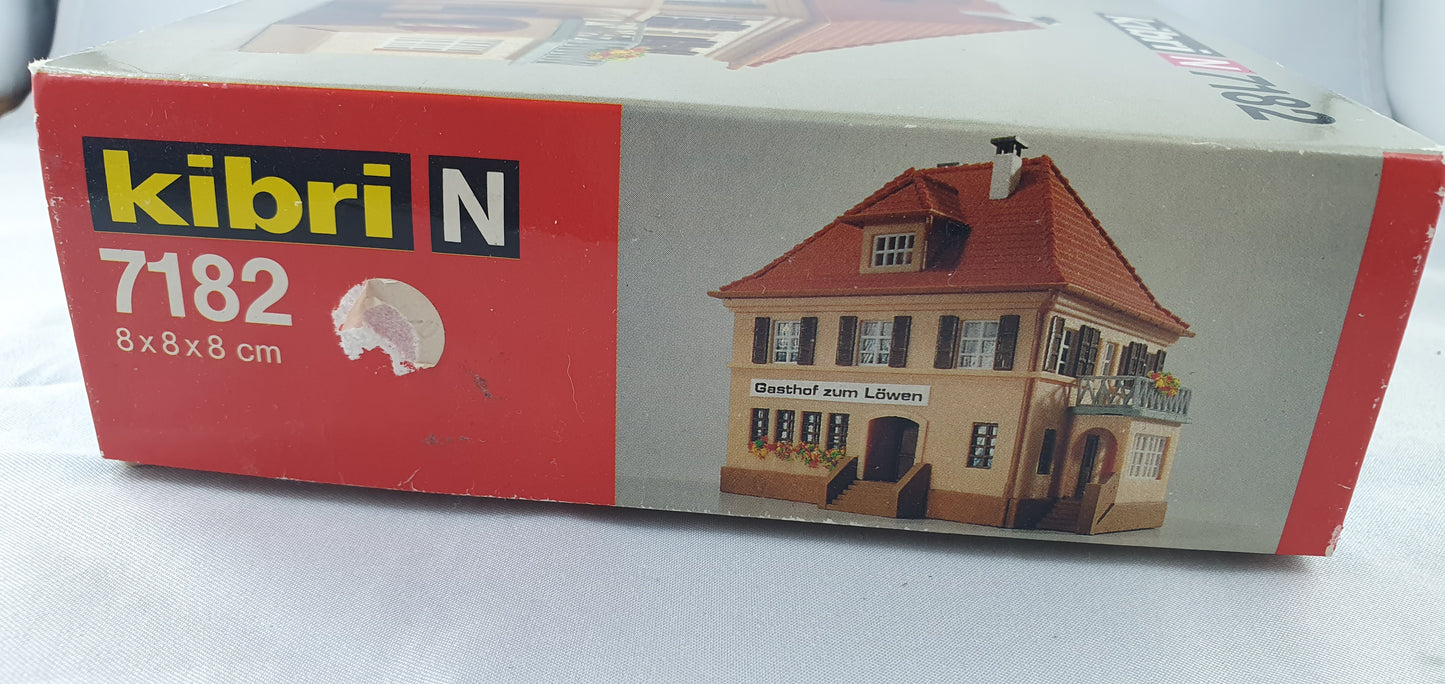 Kibri 7182 Gasthof zum Löwen OVP (E1191)