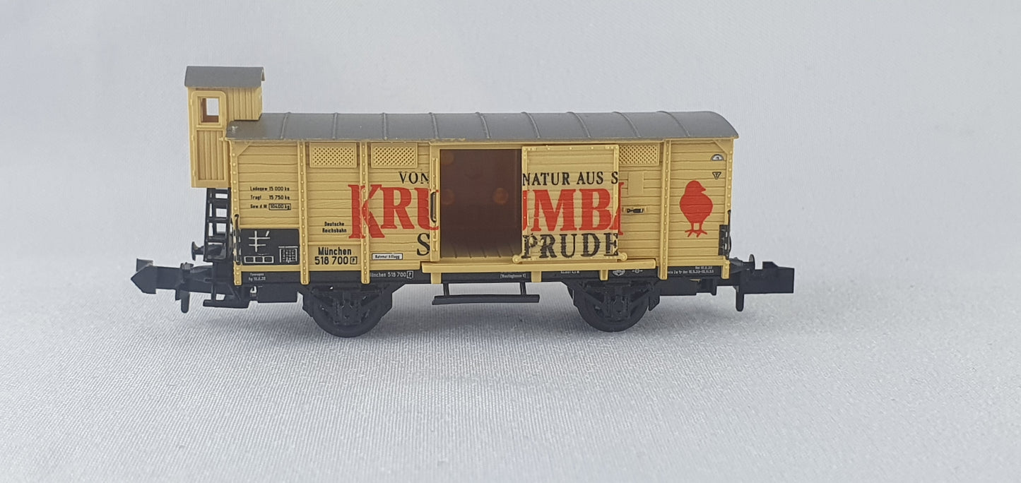 Minitrix 13657 DRG Gedeckter Güterwagen mit Brhs "Krumbach Sprudel" (DG815)