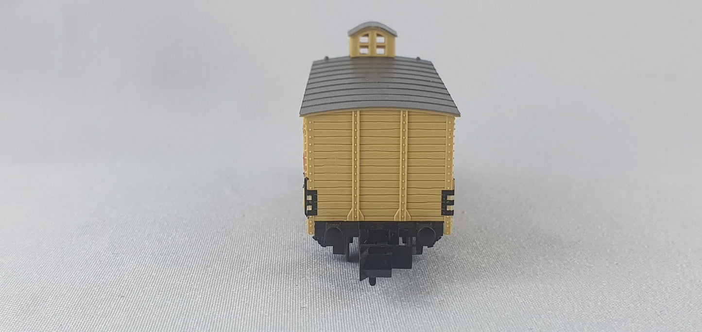 Minitrix 13657 DRG Gedeckter Güterwagen mit Brhs "Krumbach Sprudel" (DG815)
