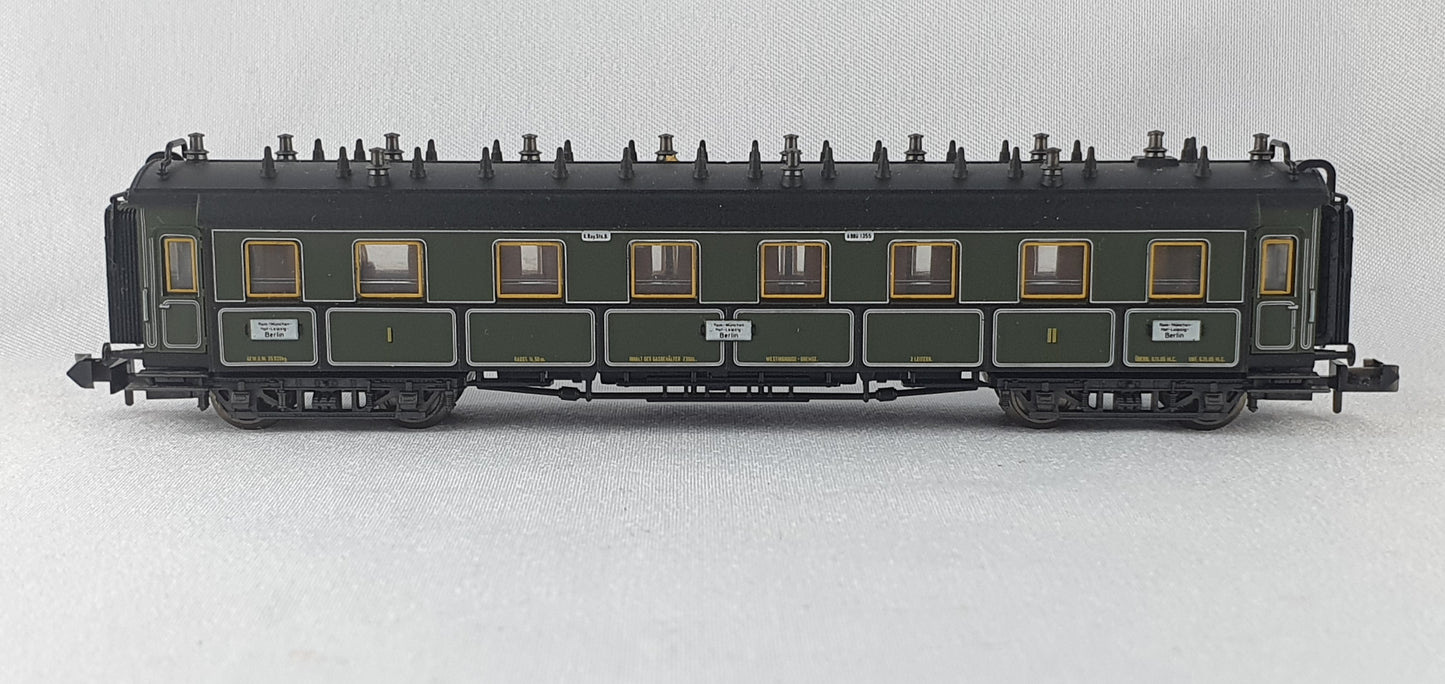 Minitrix 13184 K.Bay.Sts.B. Schnellzugwagen 1./2. Kl (DP178)