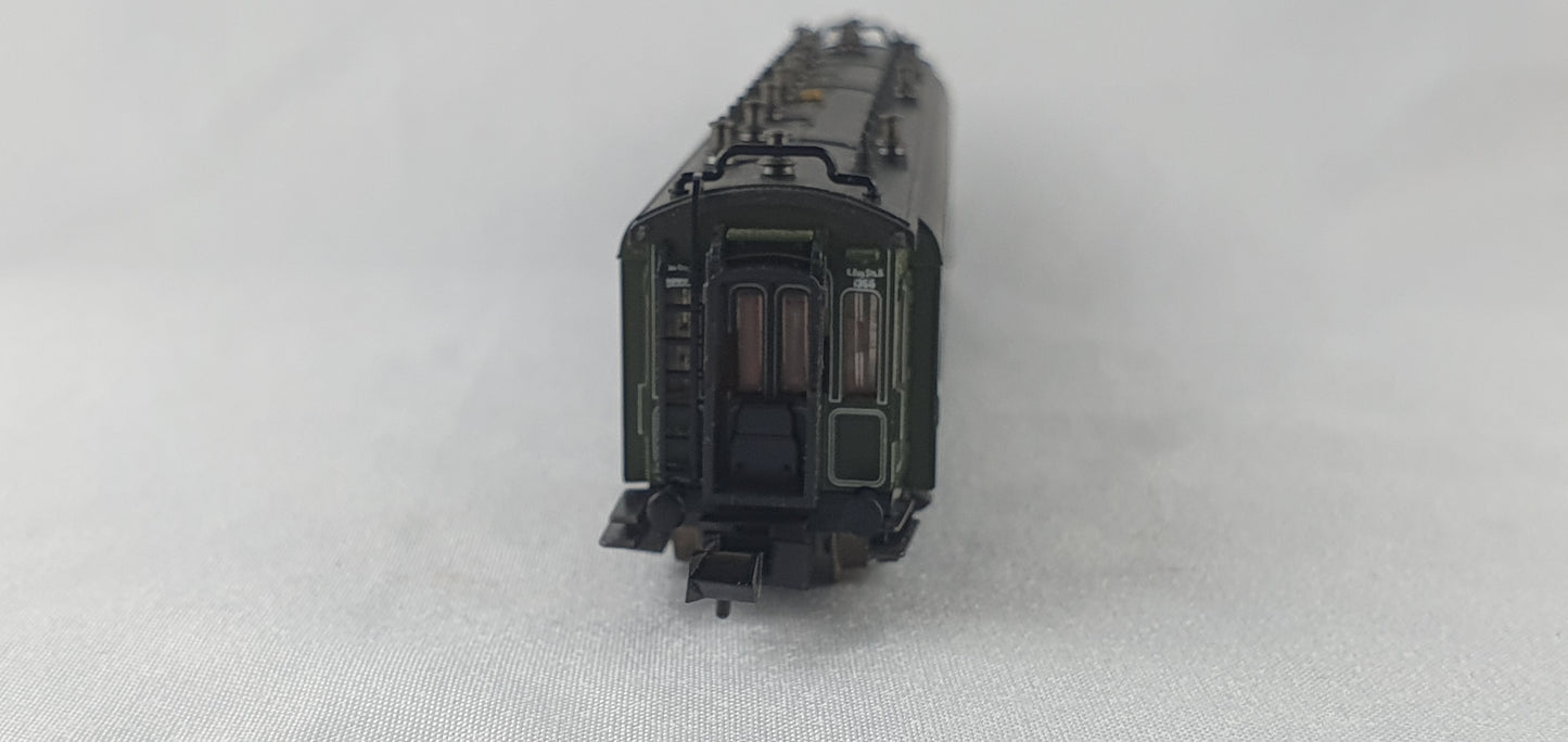 Minitrix 13184 K.Bay.Sts.B. Schnellzugwagen 1./2. Kl (DP178)