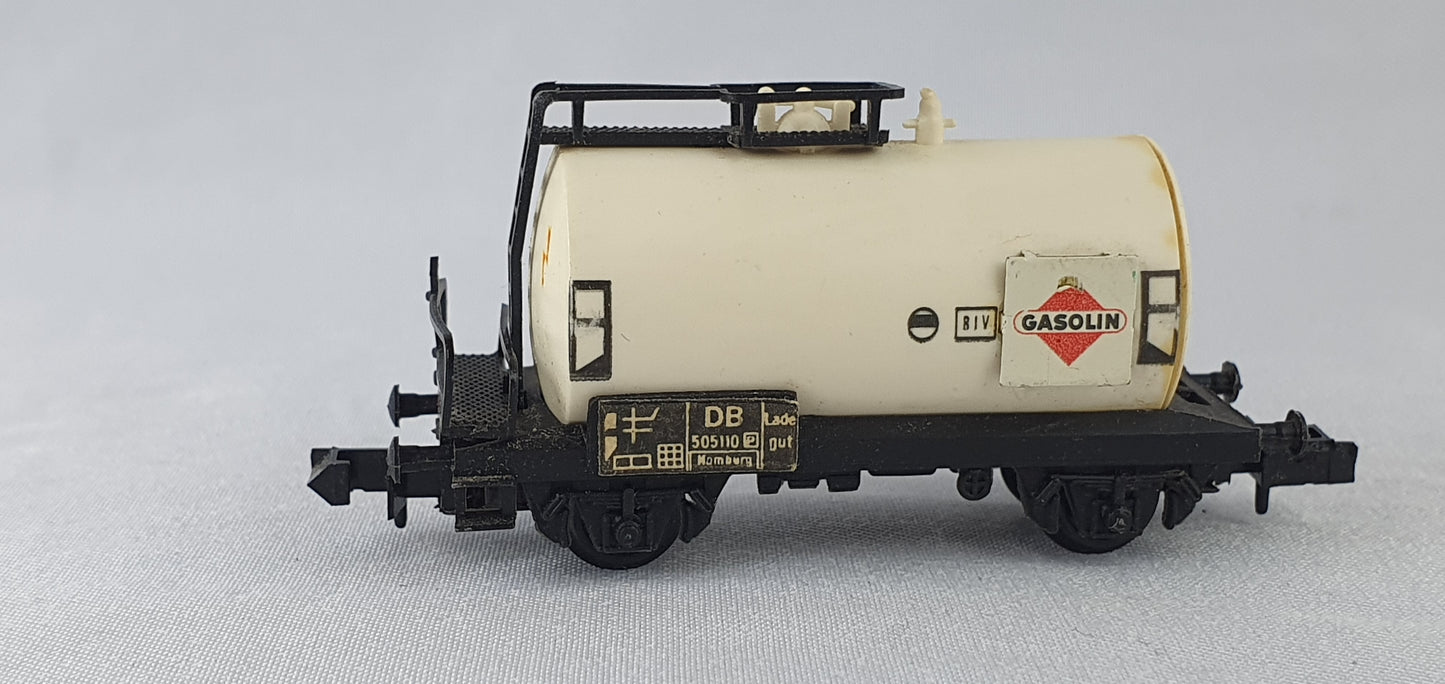 Arnold 0434 DB Kesselwagen "Gasoline" (E756)