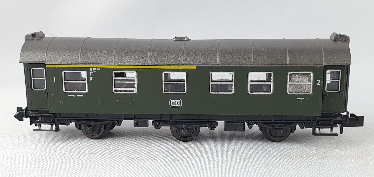 Roco 02251 DB Umbauwagen 1./2. Kl. (DP38)