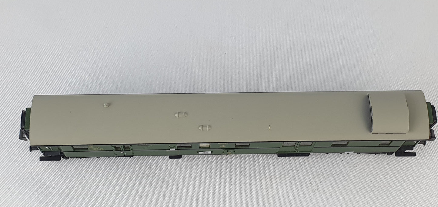 Minitrix 51 3152 00 DRG Gepäckwagen mit Postabteil (DP569)