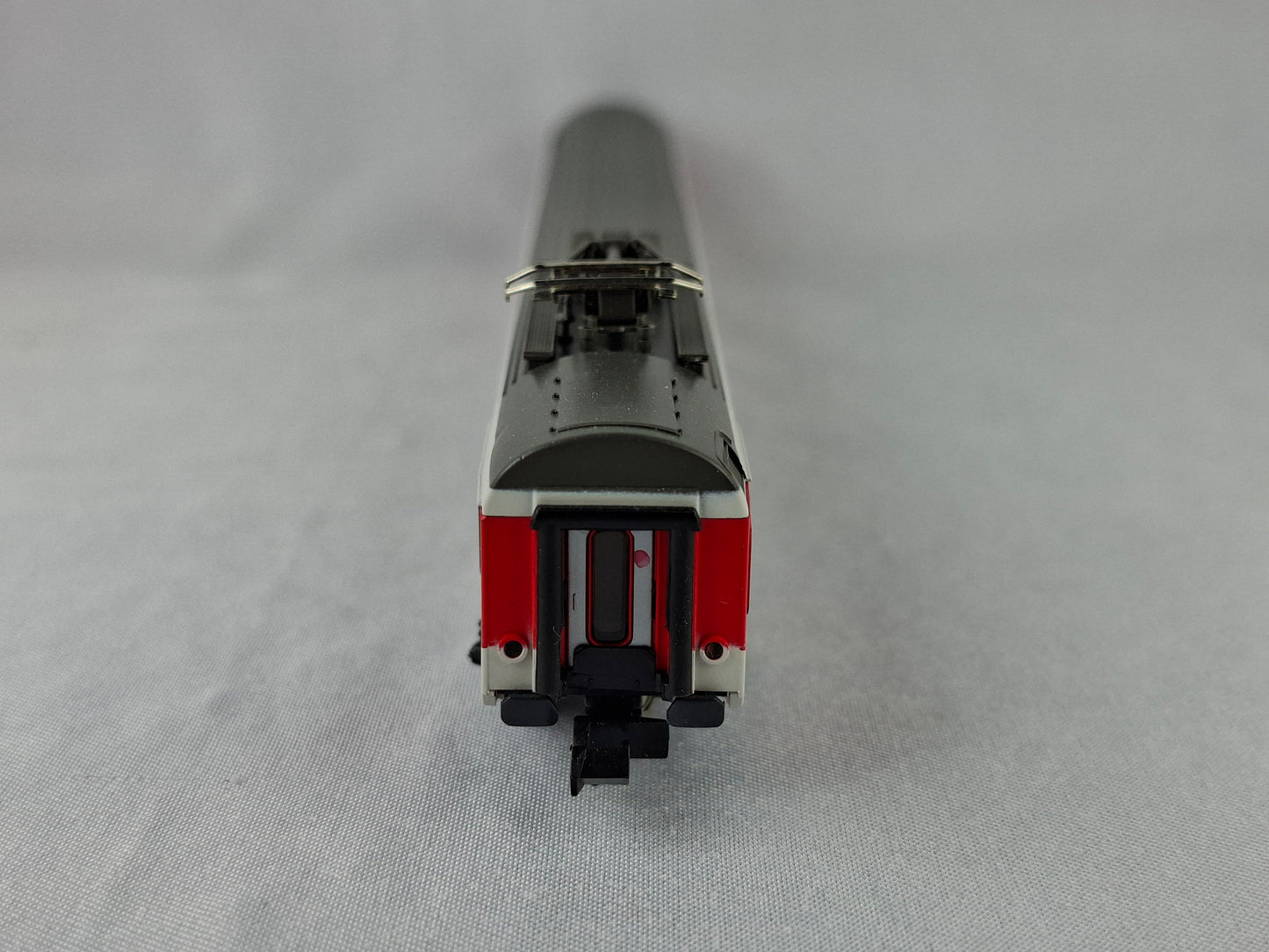 Roco 24332 SBB Speisewagen EW mit Stromabnehmer (BSW2)
