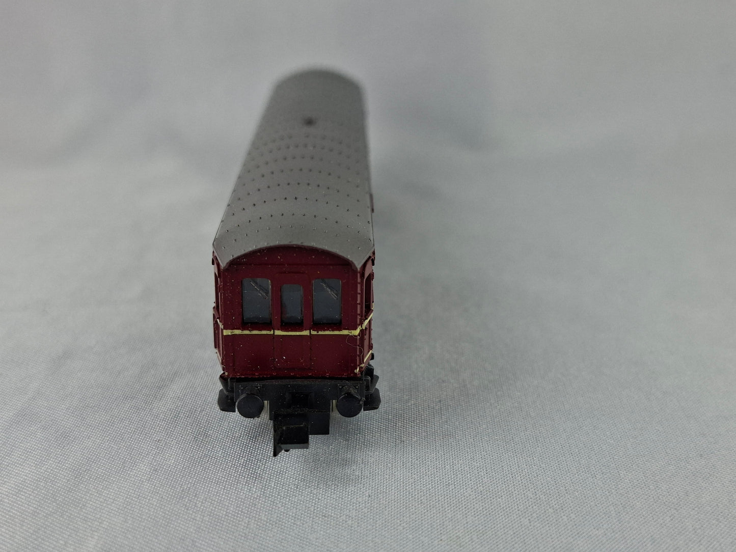 Automotrice électrique et voiture-pilote Roco 23000 DB 2e classe (E103)