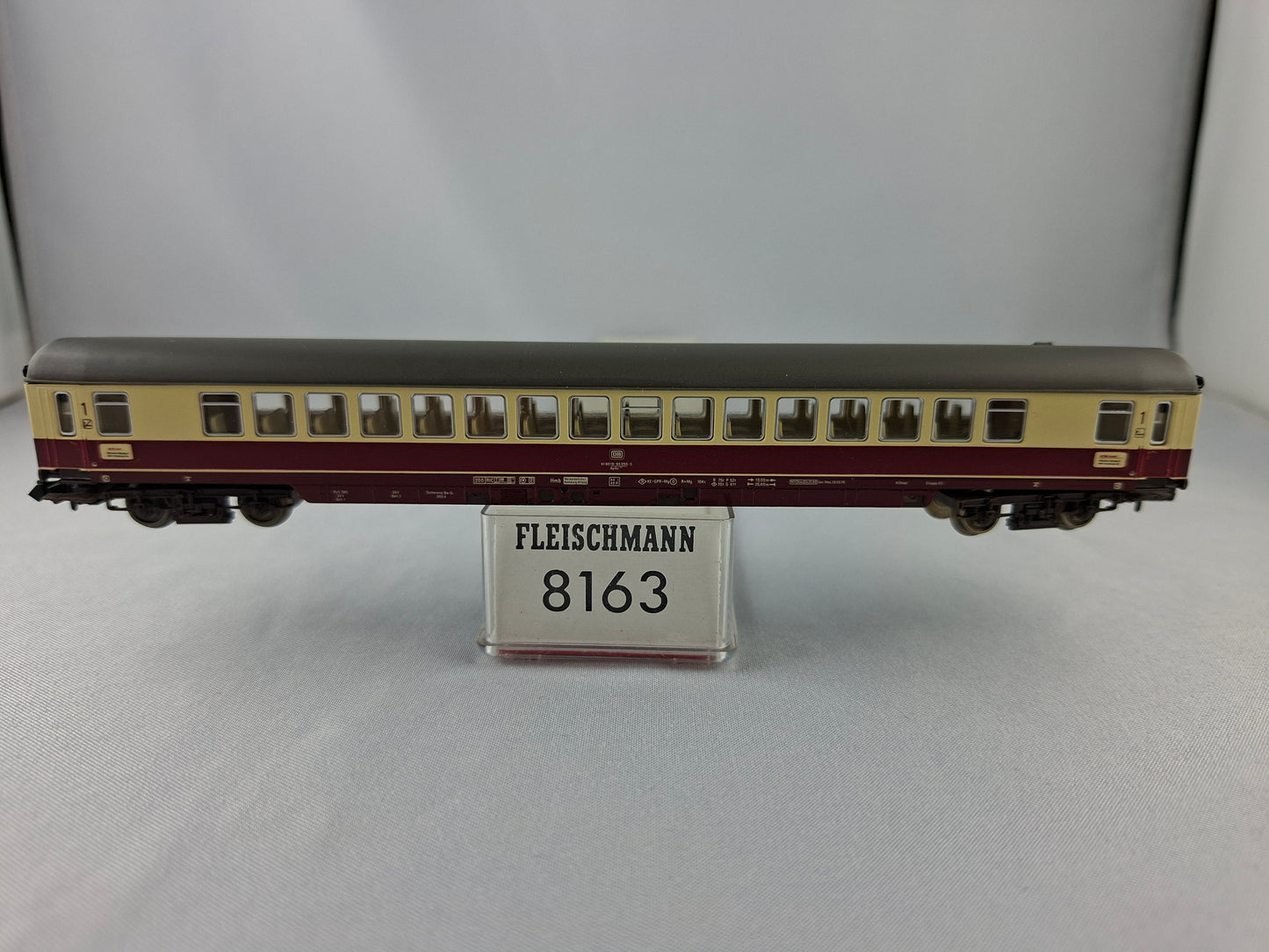 Fleischmann 8163 DB TEE-/IC-Großraumwagen 1. Kl. OVP (DP584)
