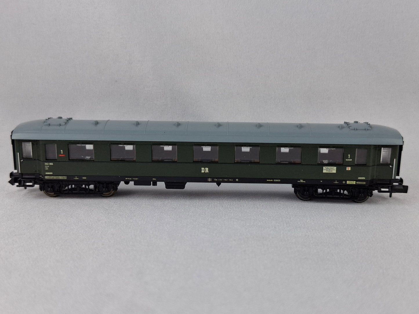 Fleischmann 8741 DR Schnellzugwagen 1. Kl OVP (DP588)