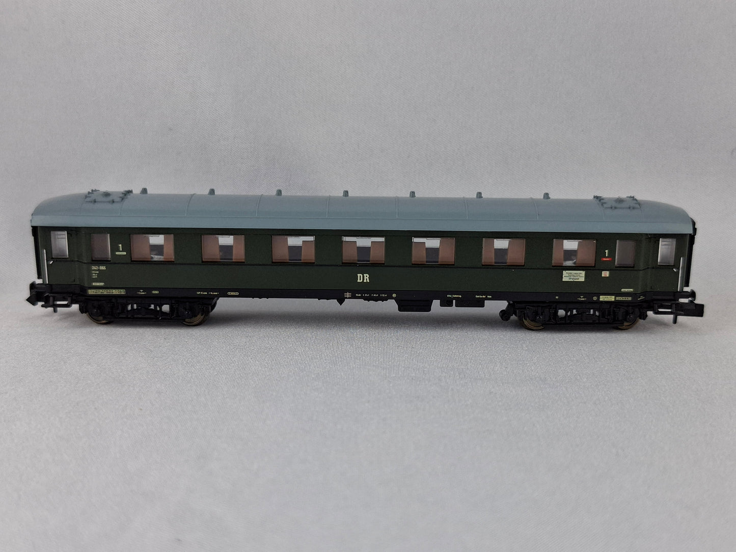 Fleischmann 8741 DR Schnellzugwagen 1. Kl OVP (DP588)