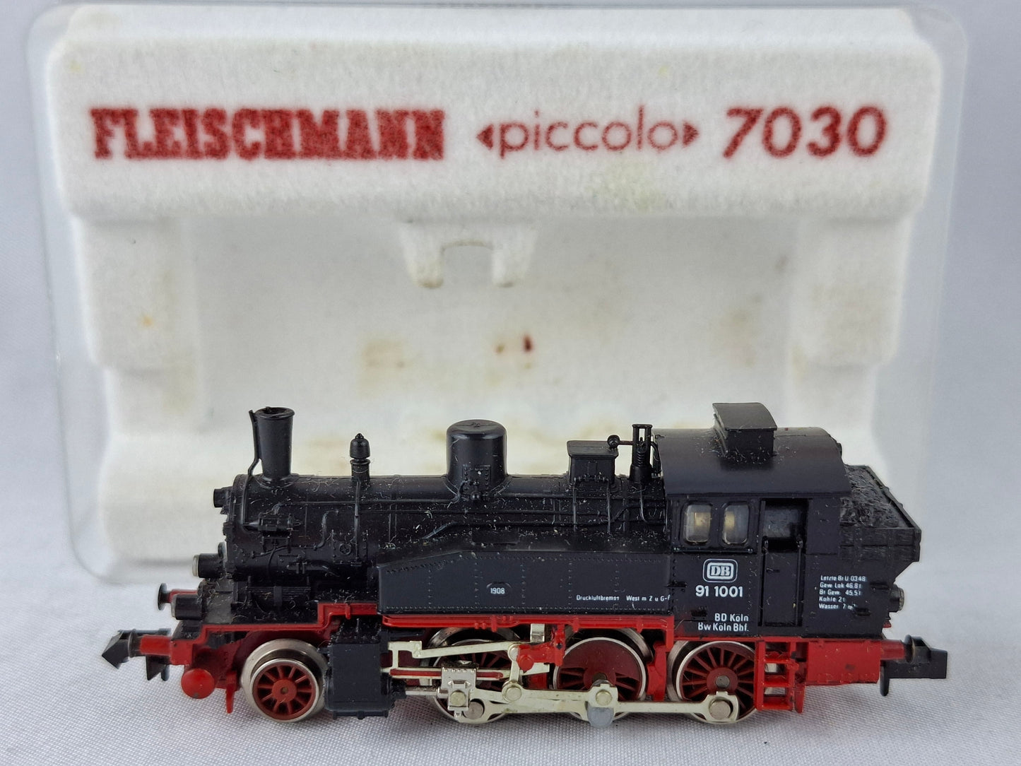 Fleischmann 735500 DB electric locomotive series 101 digital OVP (CWL25) 