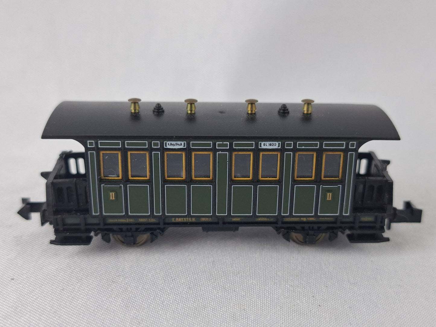Minitrix 11087 K.Bay.Sts.B aus Set Personenwagen 2. Kl. (JEW24)