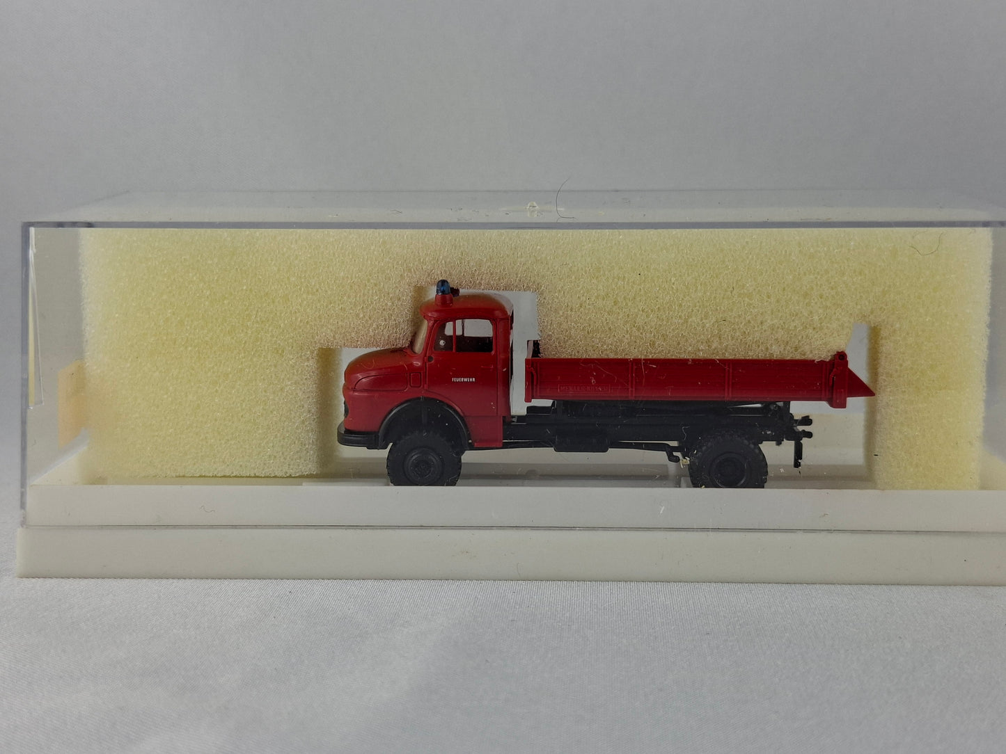 Brekina 4711 Mercedes-Benz L322 Feuerwehr Pritsche OVP (HJN6)