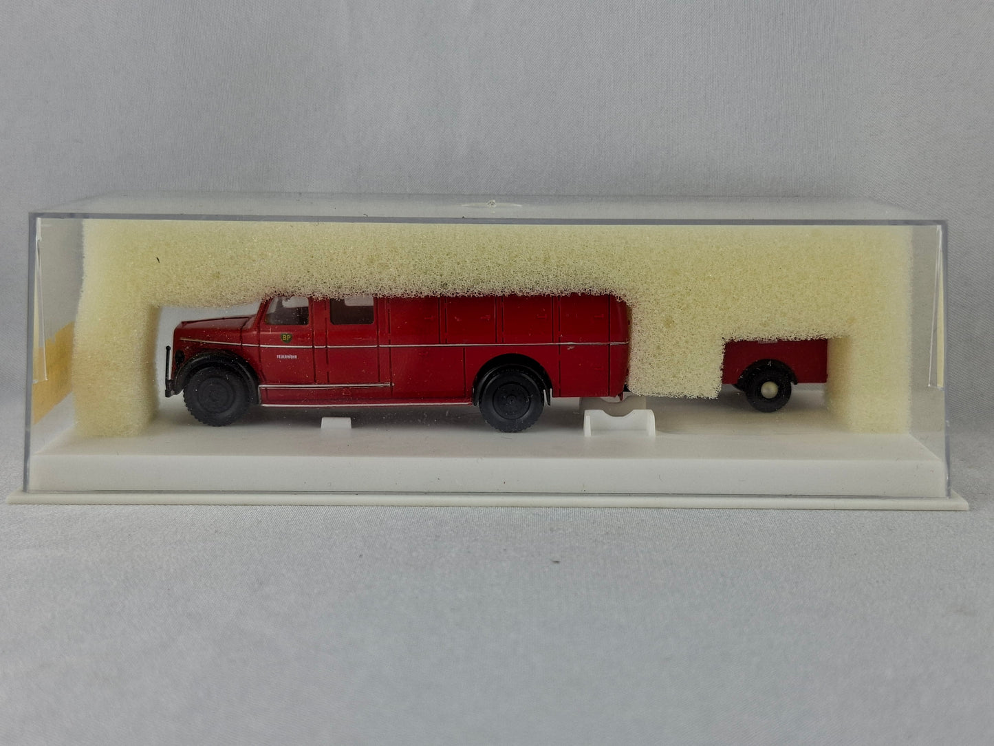 Brekina 4123 Magirus S 3500 TLF 15/50 BP Feuerwehr, mit Anhänger OVP (HJN14)