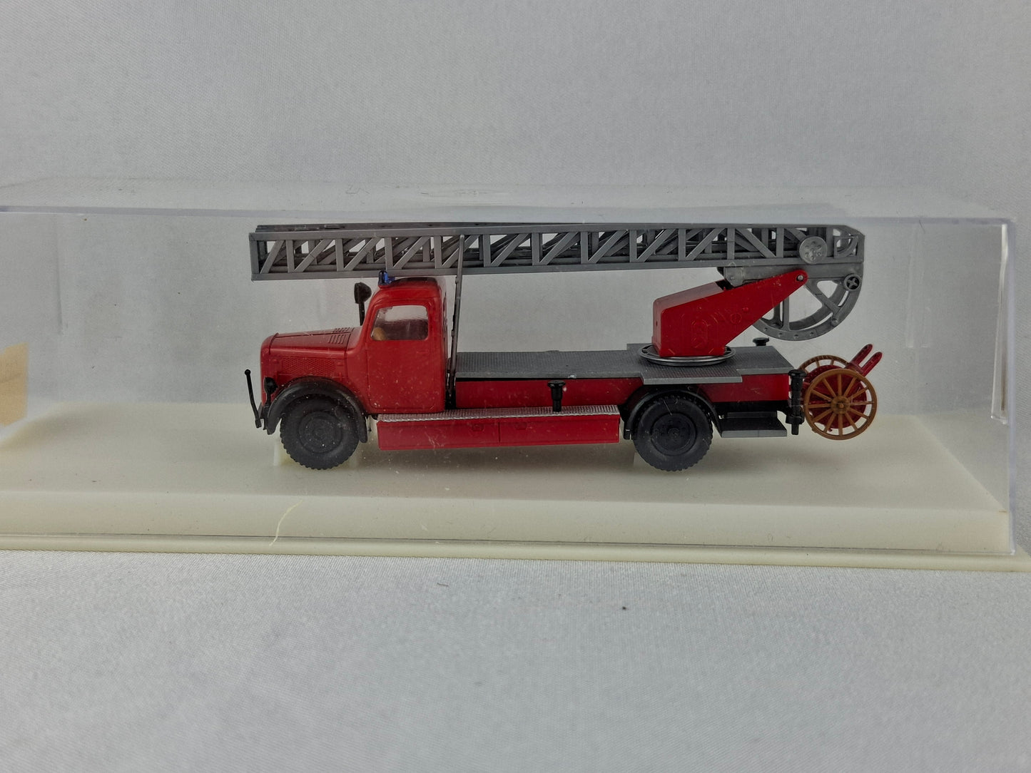 Brekina 4130 Magirus S 3500 DL 26 OVP (HJN12)