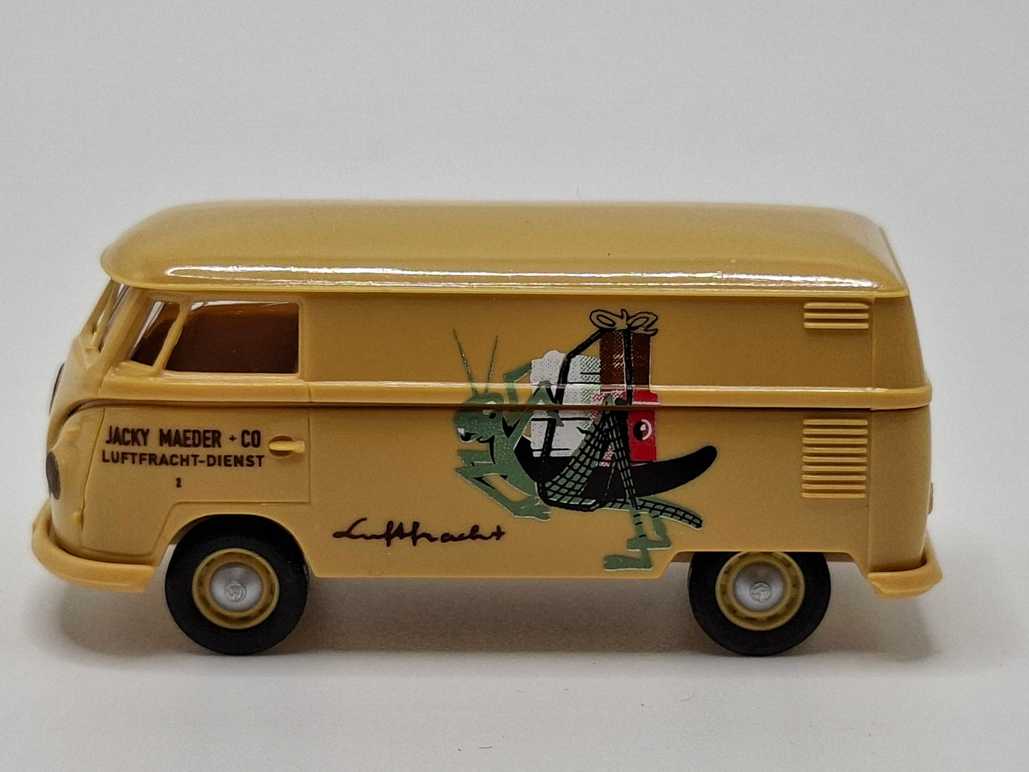 Brekina 1331 VW T1b Kasten "Jacky Mäder Luftfracht" OVP (BRE1331)