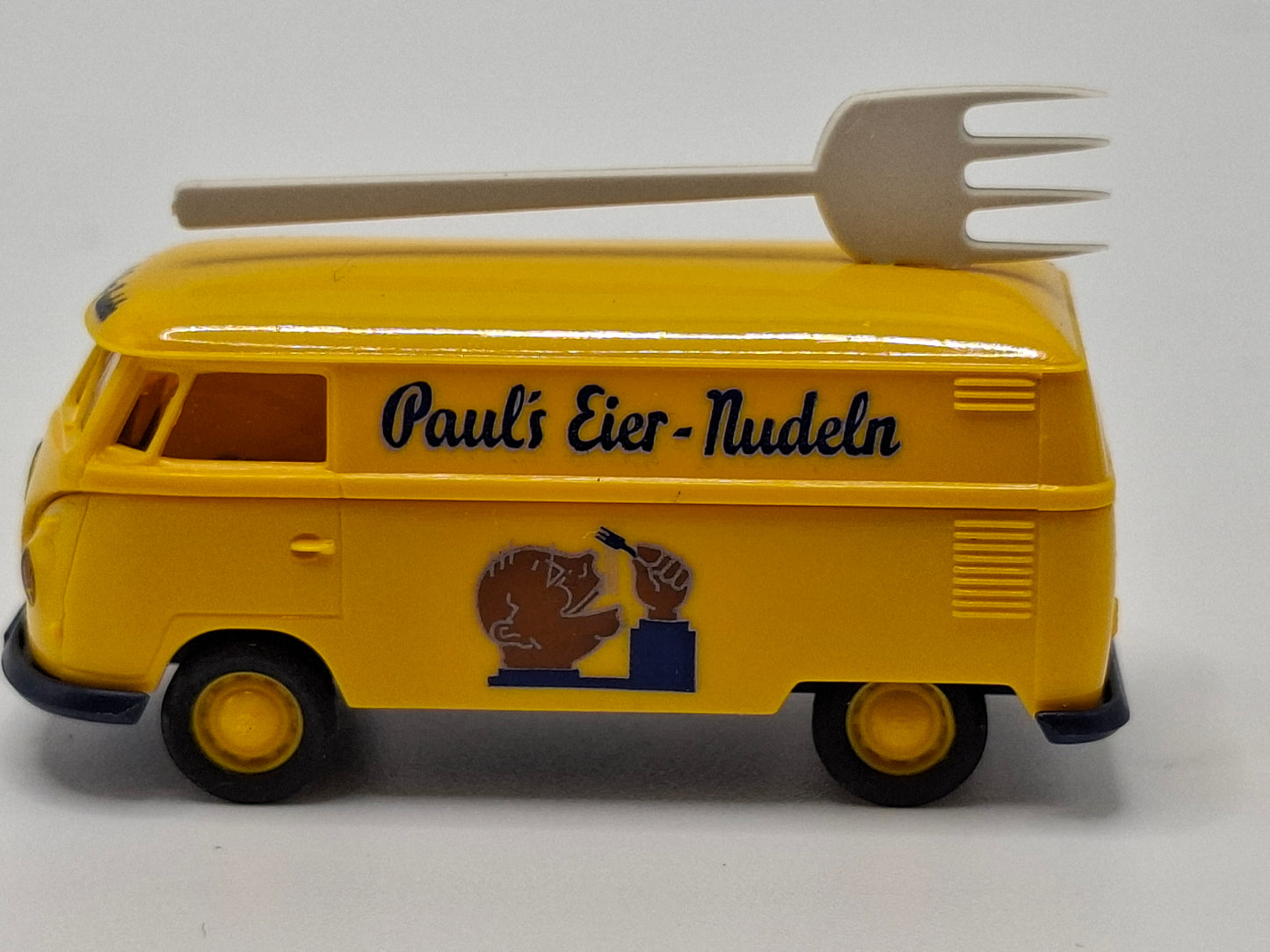 Brekina 1361 VW T1b Kasten "Pauli's Eier Nudeln mit Gabel" OVP (BRE1361)