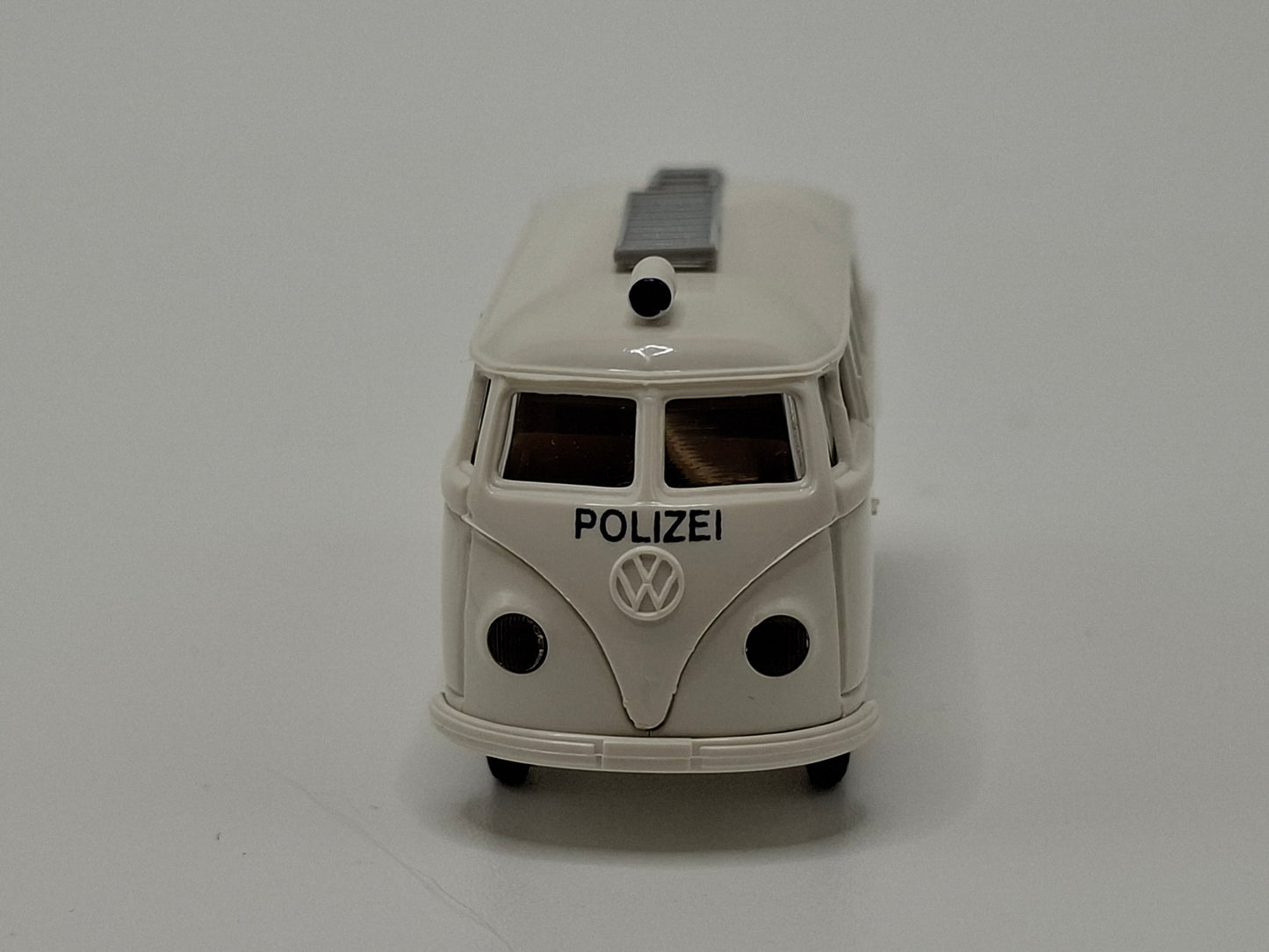 Brekina 1421 VW T1a Kombi "Polizei Verkehrs-Unfall-Bereitschaft“ (mit Sirene, Dachsteg und Heckleiter" OVP (BRE1421)