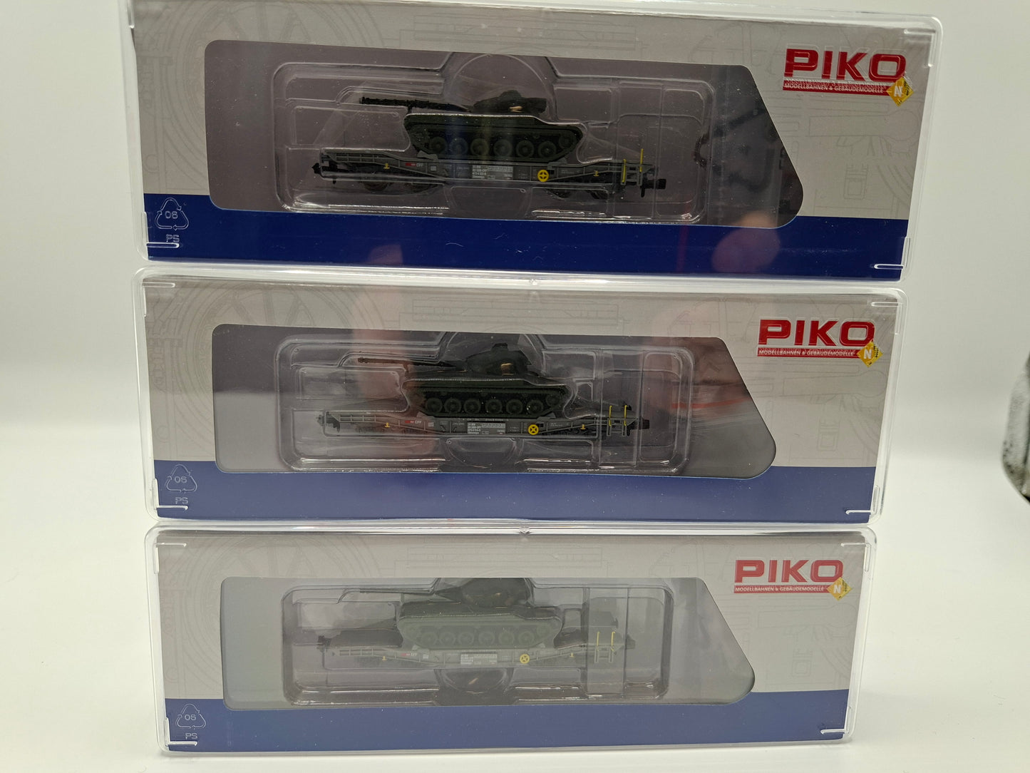 Piko 94400 SBB Set 3-teilig Tiefladewagen mit Panzer 68 OVP (EOS2)