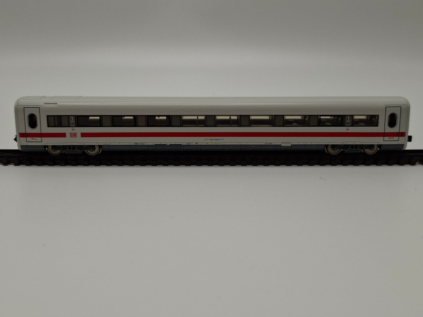 Fleischmann 744301 DB ICE 1 Wagen 1. Kl. (PMP10)