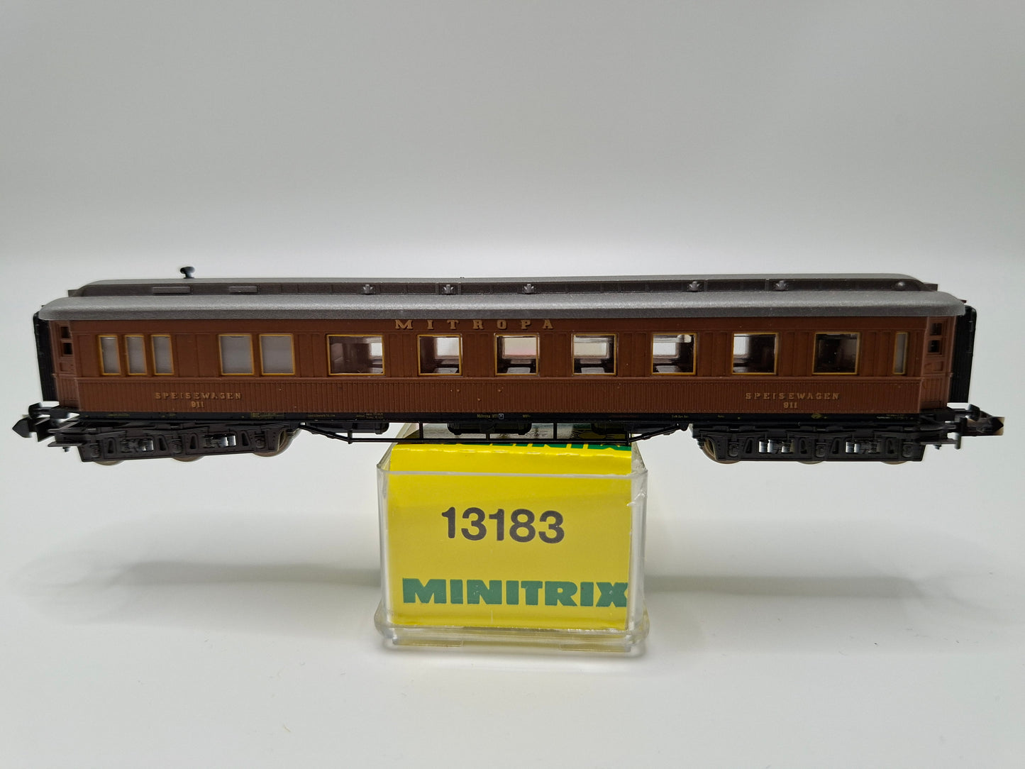 Minitrix 13183 CIWL Speisewagen mit Beleuchtung (GWP11)