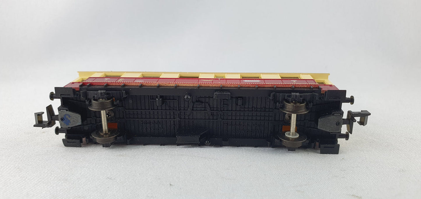 Fleischmann 8064 Lokalbahn 2. Kl. rot/elfenbein (DP566)