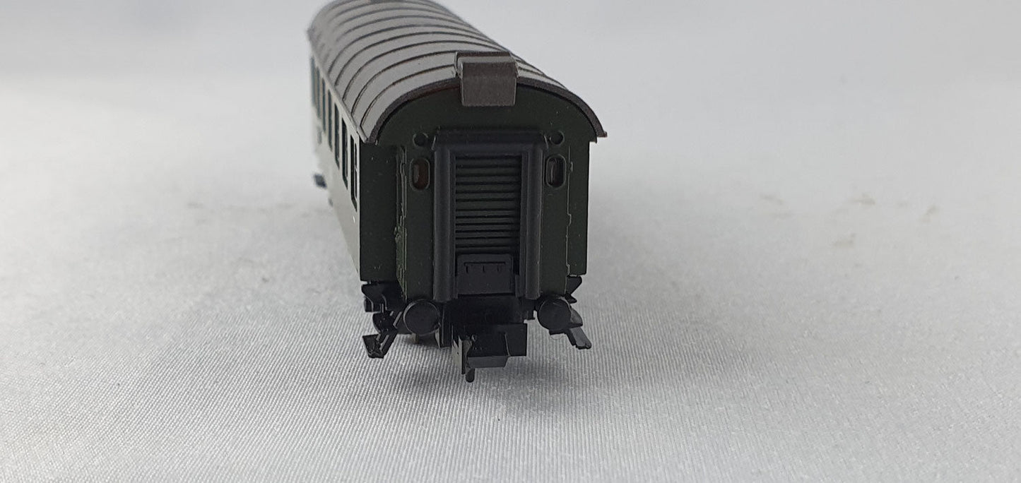 Roco 2250 DB Umbauwagen 2. Kl. (DP527)