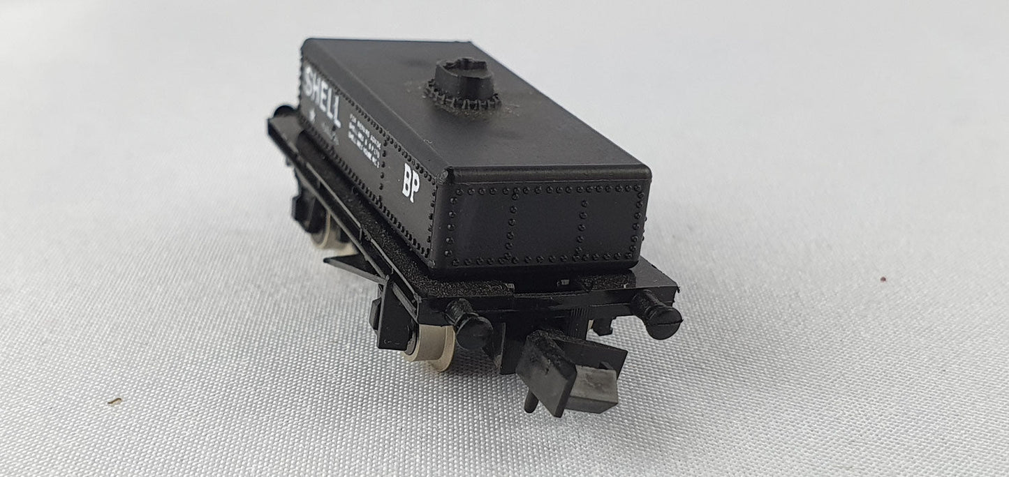 Graham Farish 2813 BR Tankwagen Shell/BP (DG711)