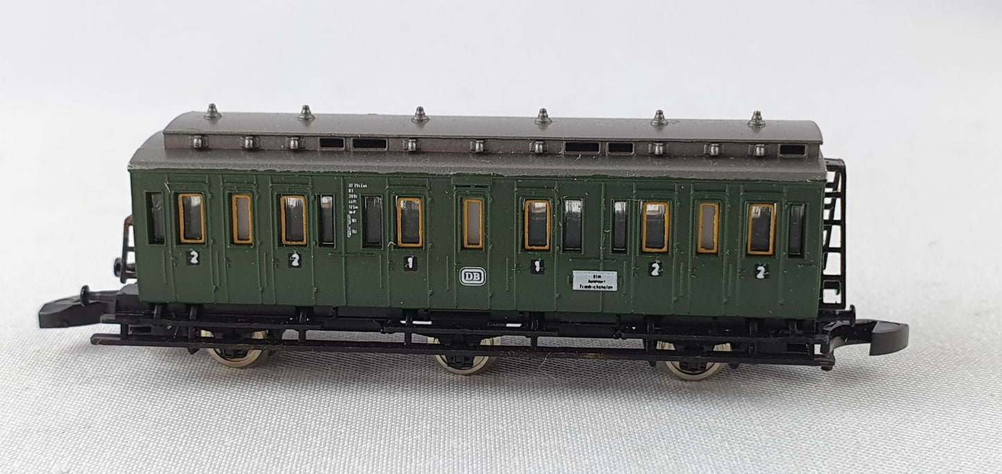 Märklin 8704 DB Abteilwagen 1./2. Kl. 3-achsig OVP (EZW29)