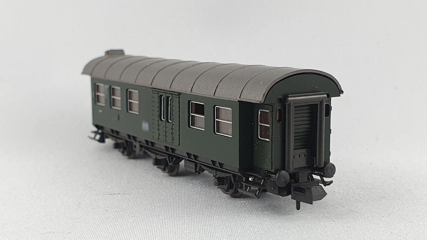 Roco 2252 DB Umbauwagen mit Gepäckabteil 2. Kl.  (DP46)