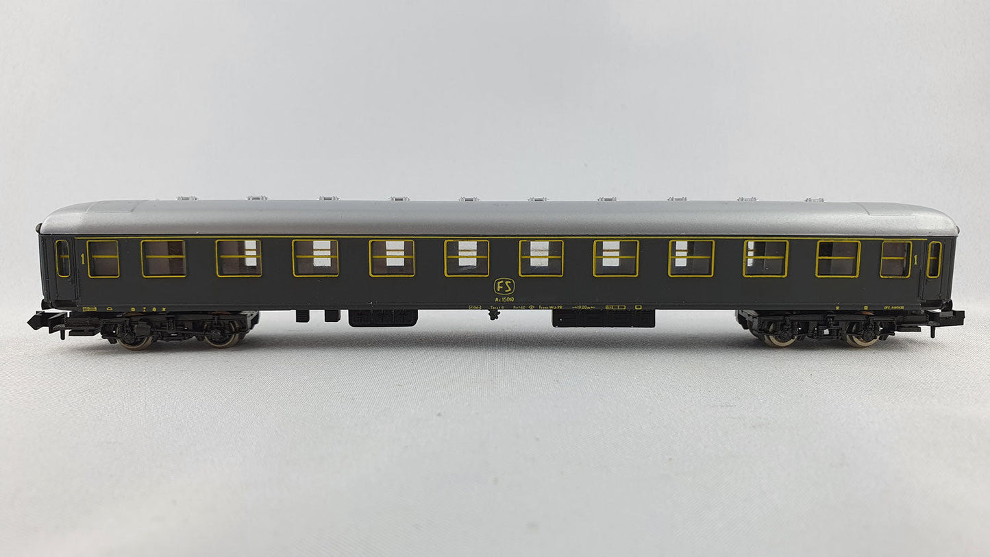 Rivarossi 9524 FS Schnellzugwagen 1. Kl. OVP (DP72)