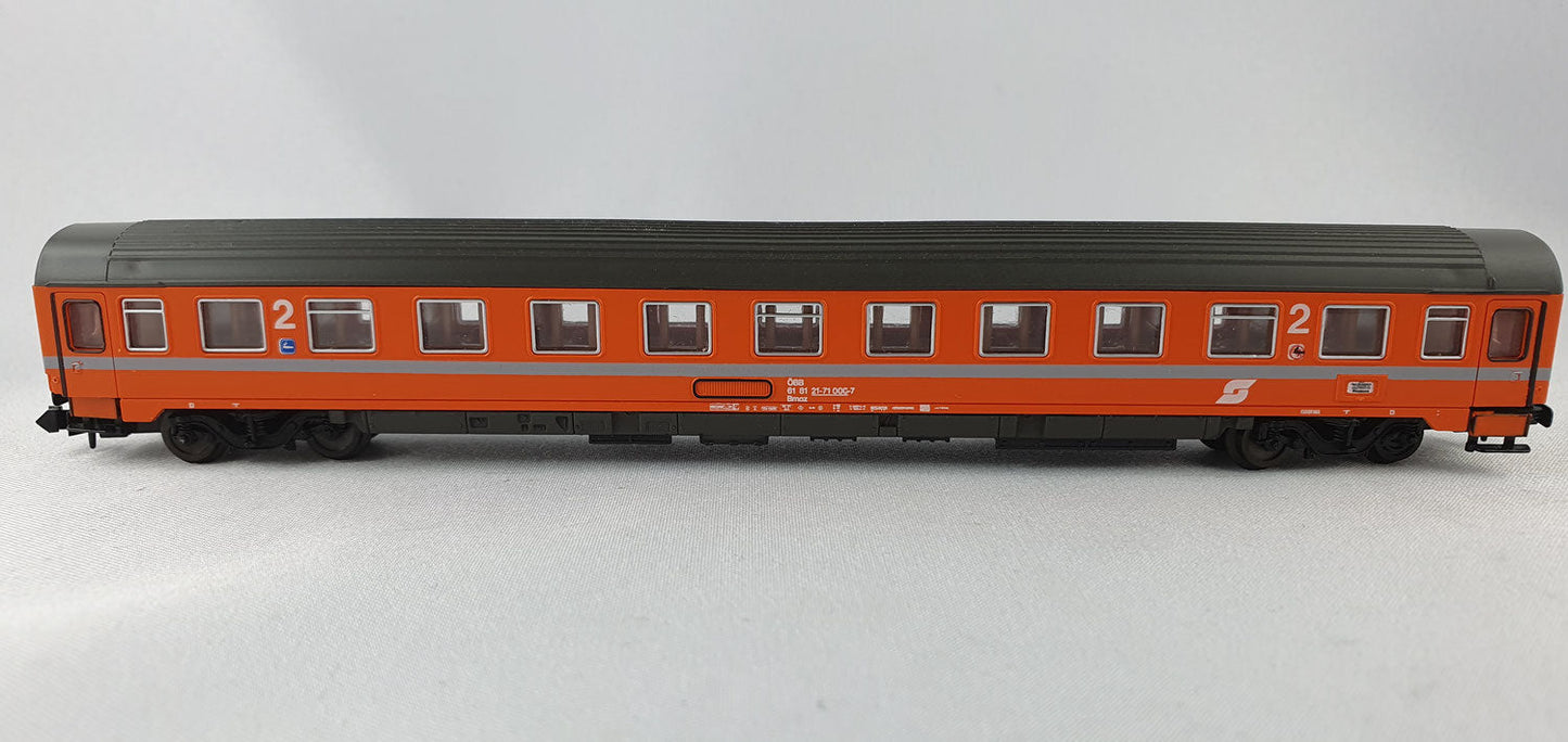 Roco 2262A ÖBB Schnellzugwagen Eurofima 2. Kl. orange (DP301)