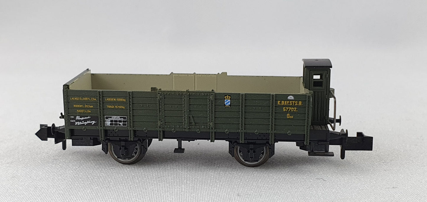 Minitrix 13235 K.Bay.Sts.B. off. Güterwagen mit Bremserhaus OVP (DG303)