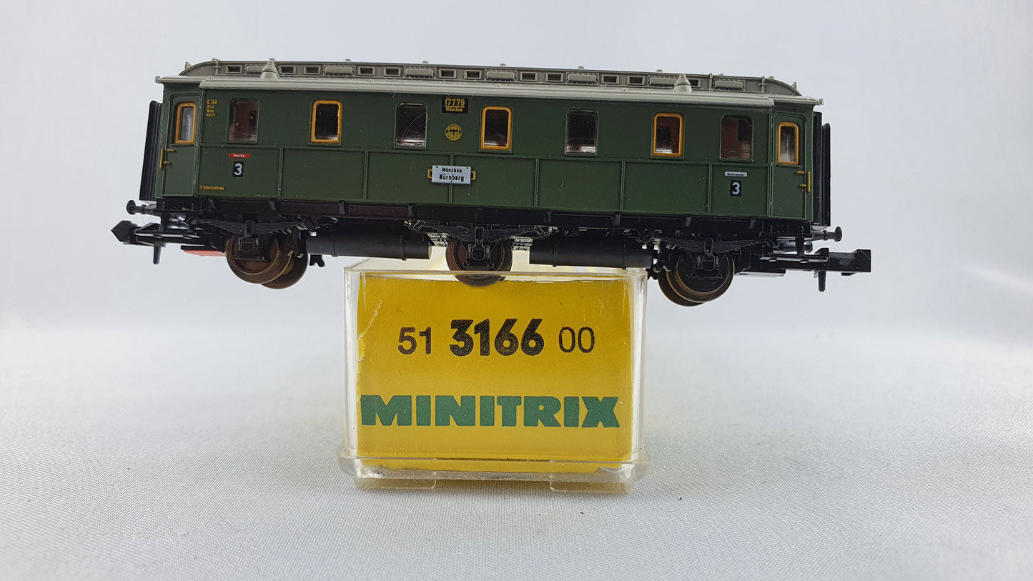 Minitrix 51 3166 00 DRG Schnellzugwagen 3. Kl. 3-achsig OVP (DP140)