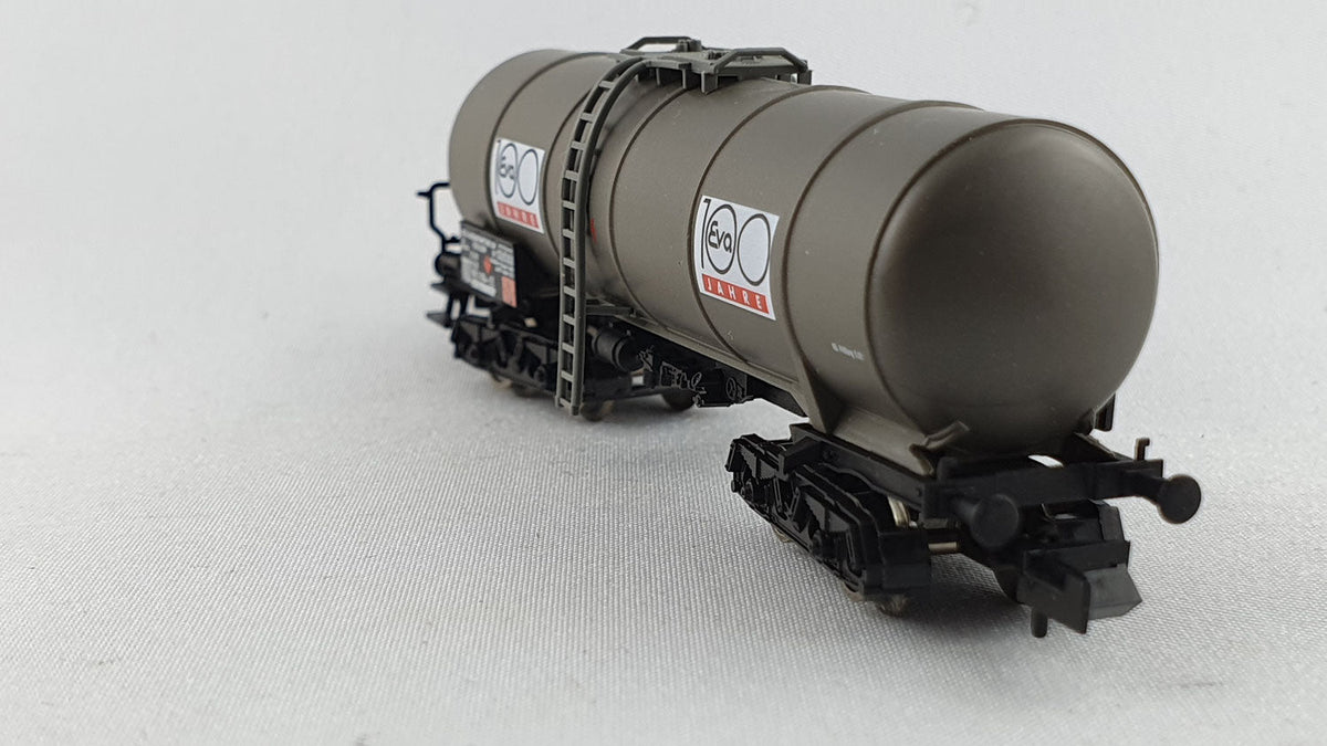Db Tank Fleischmann 8485 DB tank wagon 4-axle with brakeman's platform