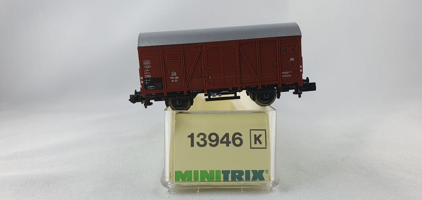 Minitrix 13946 DB ged. Güterwagen OVP (DG358)