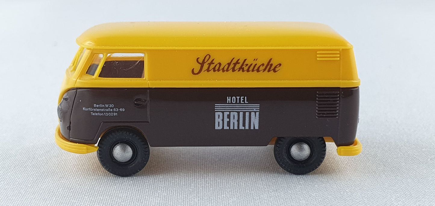Brekina 277 VW T1 Stadtküche Hotel Berlin (Bre277)