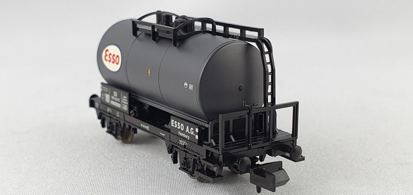 Minitrix 15194-09 DB Kesselwagen dunkelgrün "Esso" (DG366)