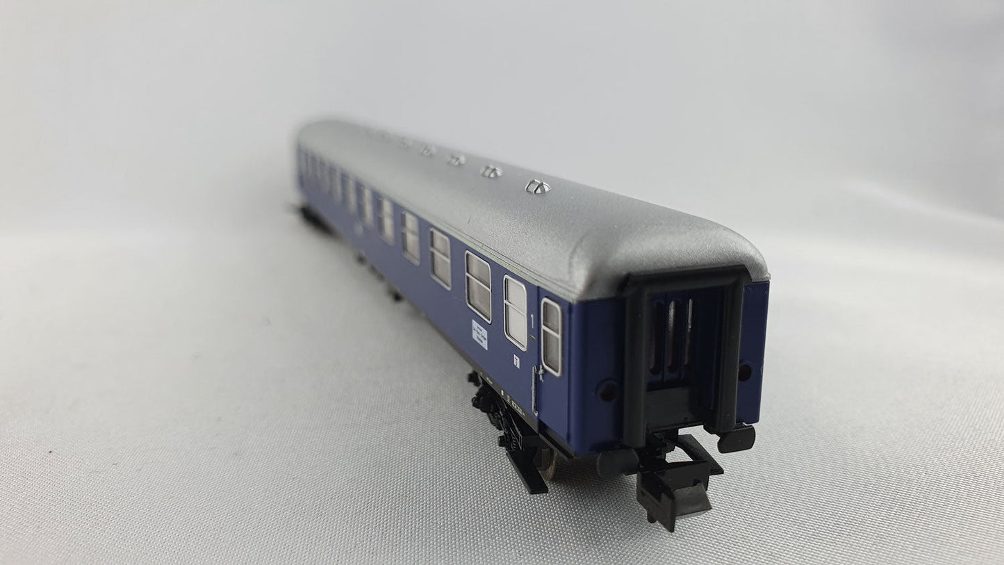 Minitrix 13370 DB Schnellzugwagen blau 1. Kl. (DP179)